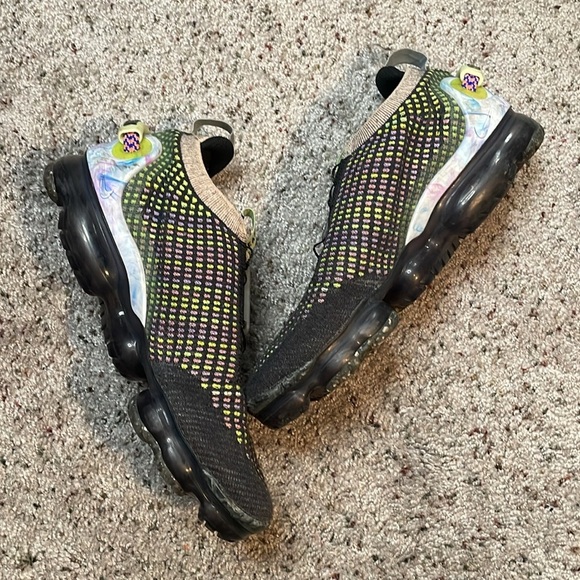 Nike Air Vapormax 2020 Fly Knit Barley Volt Woman’s Athletic Sneakers Size 9 - Picture 4 of 7